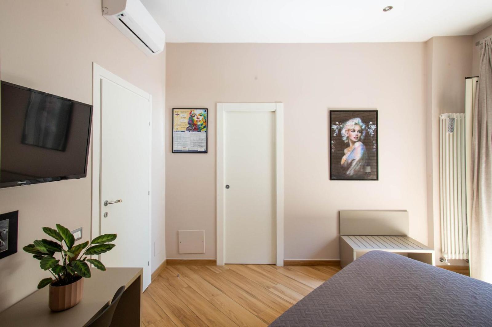 Little Rock Guest House Gaeta Exterior foto